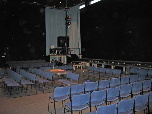 021.BlackBoxTheater