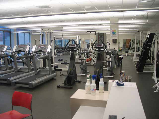 060.FitnessCenter